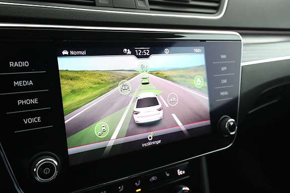 Skoda Superb 23 of 30