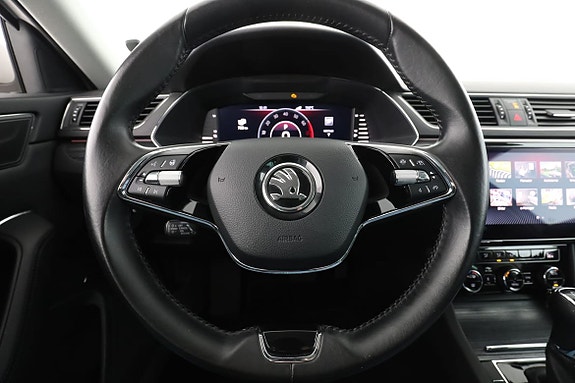 Skoda Superb 19 of 30