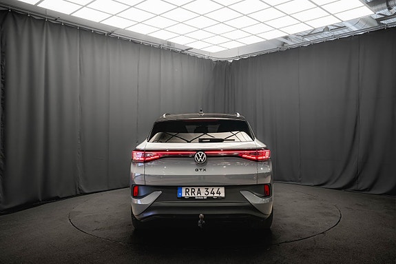 Volkswagen ID.4 GTX 8 of 24