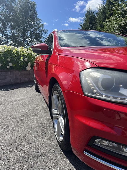 Volkswagen Passat 3 of 5