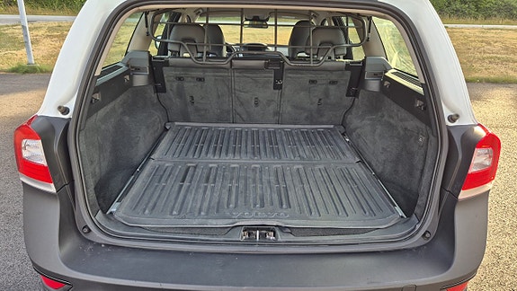 Volvo XC70 6 of 10