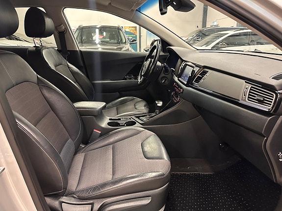 Kia Niro 16 of 27
