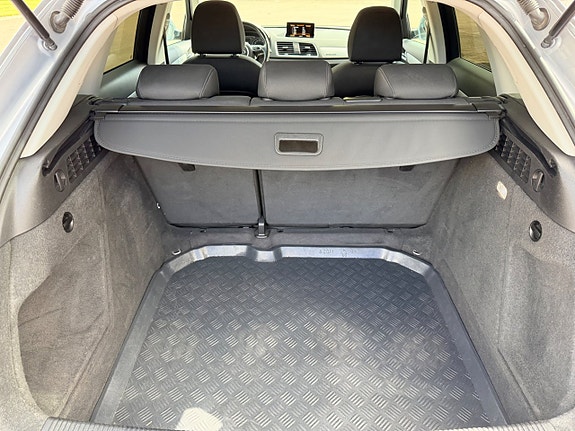 Audi Q3 15 of 24