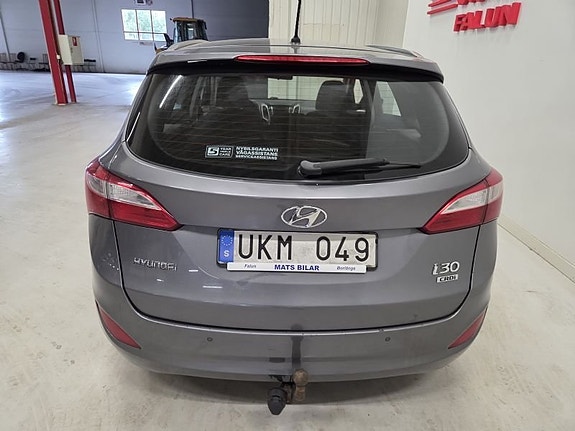 Hyundai i30 7 of 10