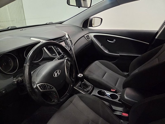 Hyundai i30 10 of 10