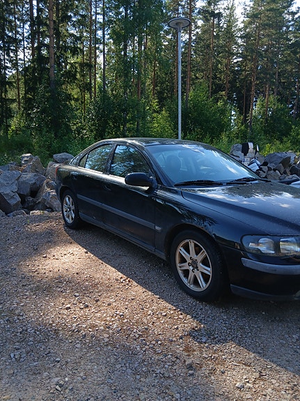 Volvo S60 4 of 4