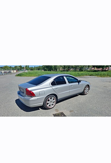 Volvo S60 4 of 4