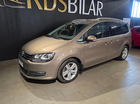 Volkswagen Sharan 2 of 5