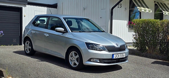 Skoda Fabia 3 of 5