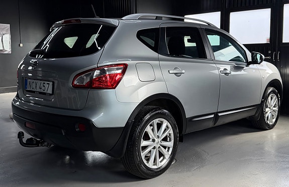 Nissan Qashqai 4 of 5