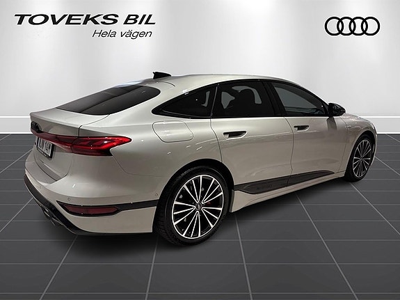 Audi A6 3 of 19