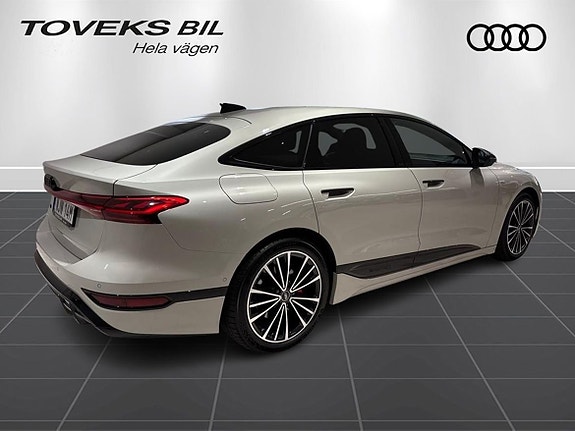 Audi A6 3 of 19