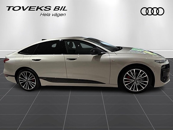 Audi A6 2 of 19