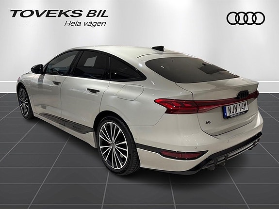 Audi A6 5 of 19