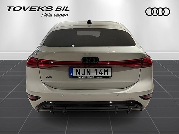 Audi A6 4 of 19