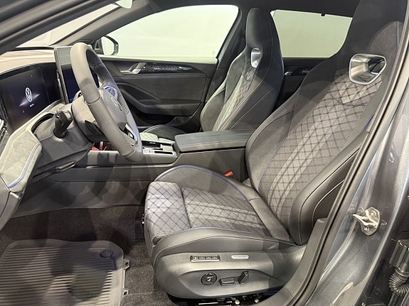 Volkswagen Passat 7 of 8