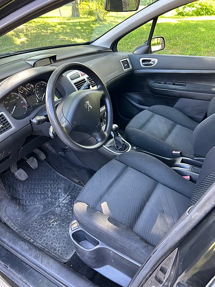 Peugeot 307 3 of 4