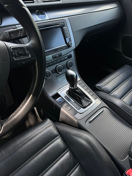 Volkswagen Passat 5 of 5