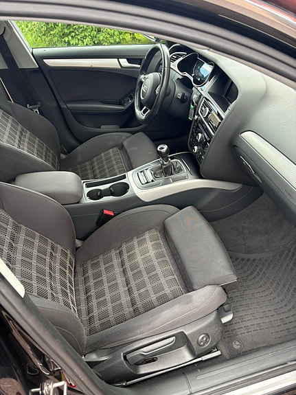 Audi A4 5 of 5