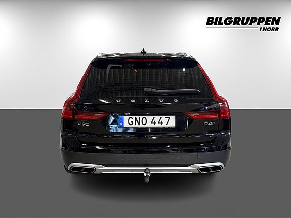 Volvo V90 Cross Country 5 of 5