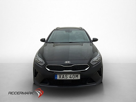Kia Ceed 2 of 30