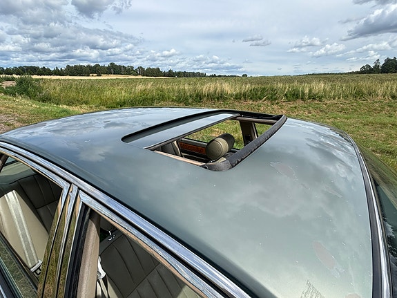 Jaguar Sovereign 29 of 30