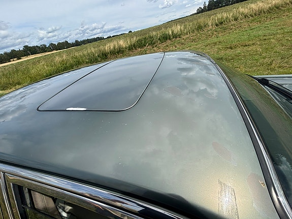 Jaguar Sovereign 18 of 30