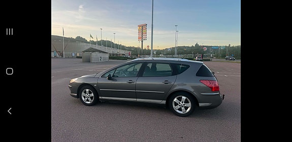 Peugeot 407 2 of 5