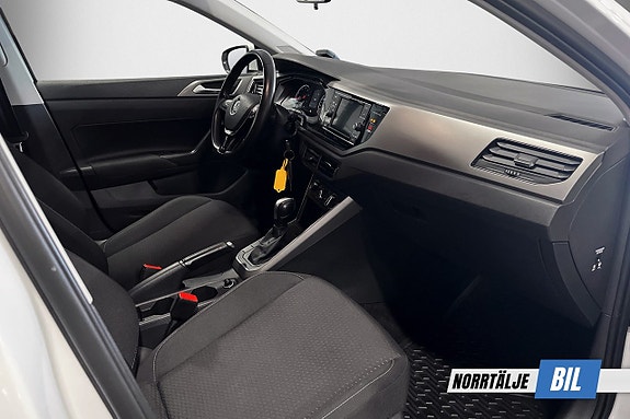 Volkswagen Polo 10 of 16
