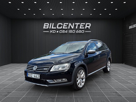 Volkswagen Passat Alltrack 3 of 5