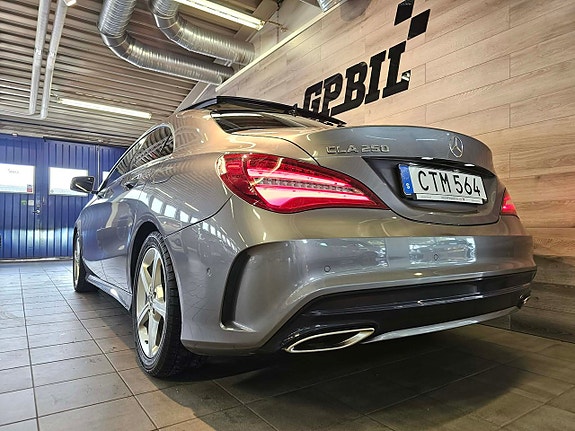 Mercedes-Benz CLA250 17 of 17