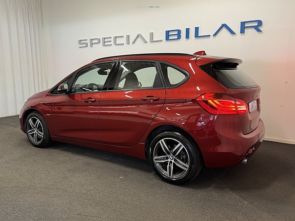 BMW 220d 3 of 24