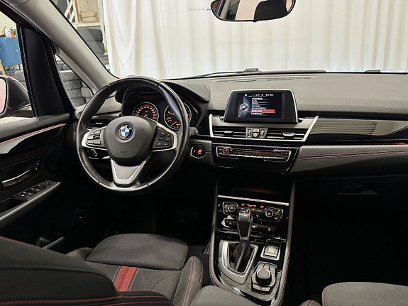 BMW 220d 16 of 24