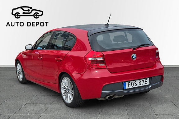 BMW 120i 4 of 5