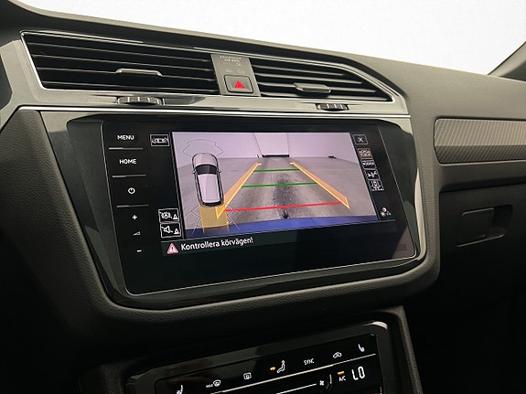 Volkswagen Tiguan 23 of 30