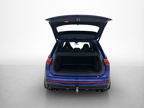 Volkswagen Tiguan 12 of 30
