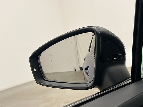 Volkswagen Tiguan 10 of 30