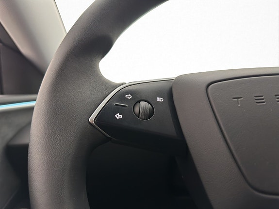 Tesla Model 3 15 of 30