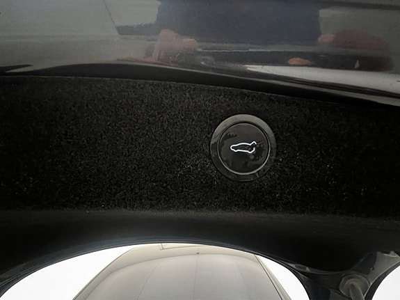 Tesla Model 3 30 of 30