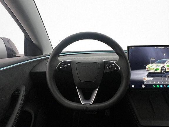 Tesla Model 3 14 of 30