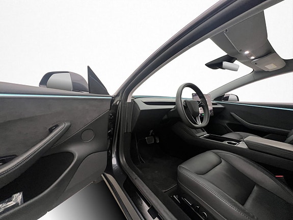Tesla Model 3 10 of 30