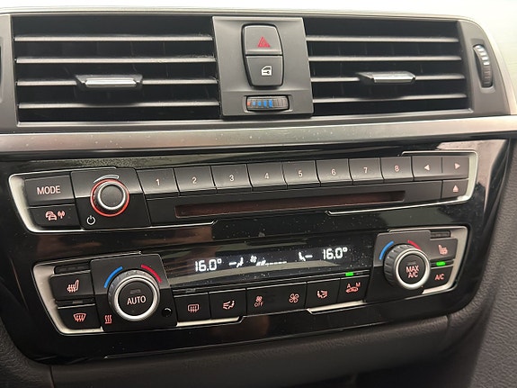 BMW 330e 24 of 30