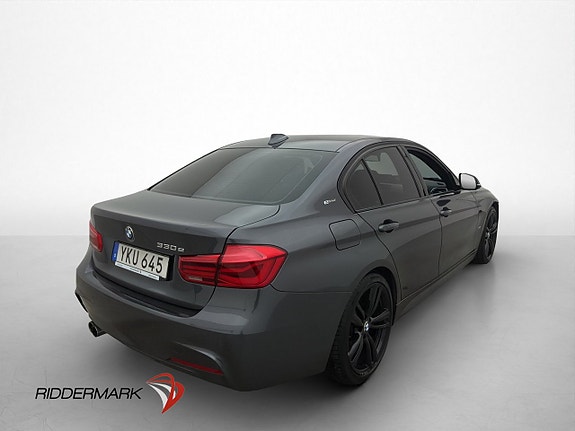 BMW 330e 8 of 30