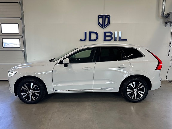 Volvo XC60 3 of 5