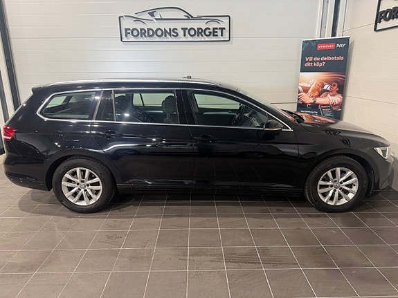 Volkswagen Passat 5 of 16