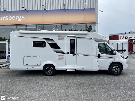 Hobby T70 E / Låga Långbäddar / Toa dusch bak / AC 2 of 18