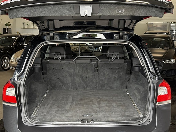 Volvo XC70 5 of 5