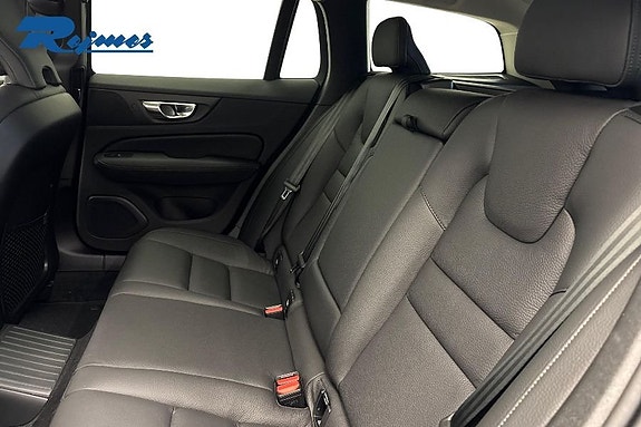 Volvo V60 8 of 22