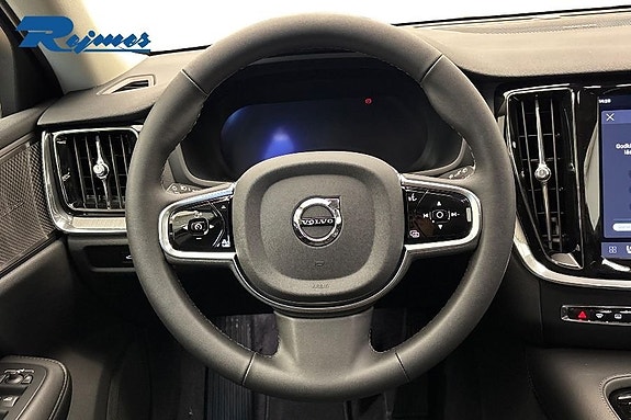 Volvo V60 10 of 22