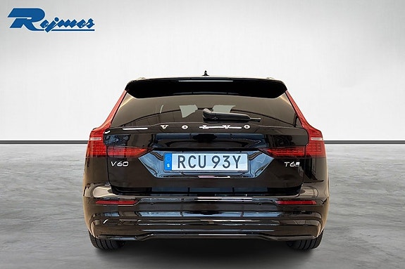 Volvo V60 5 of 5
